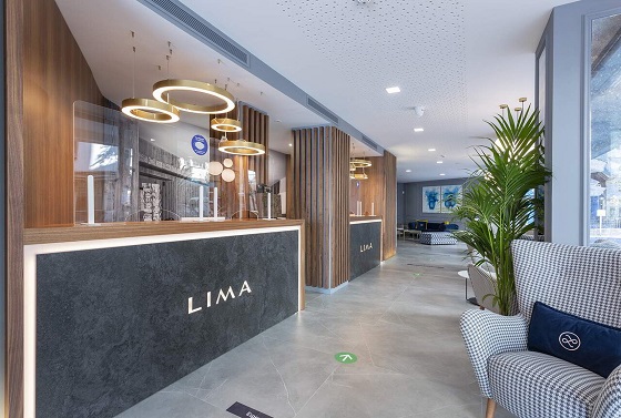 El Hotel Lima de Marbella actualiza sus comunicaciones.