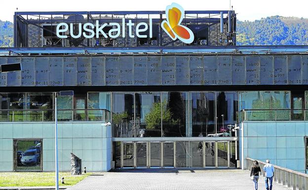 Sede de Euskaltel. Sede de Euskaltel.