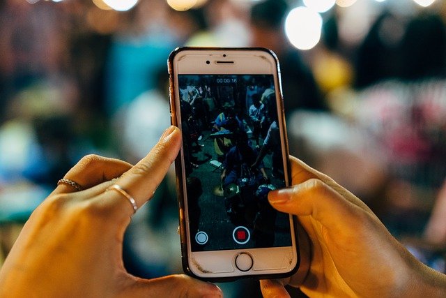 Movistar detecta un crecimiento en voz móvil y banda ancha fija Movistar detecta un crecimiento en voz móvil y banda ancha fija